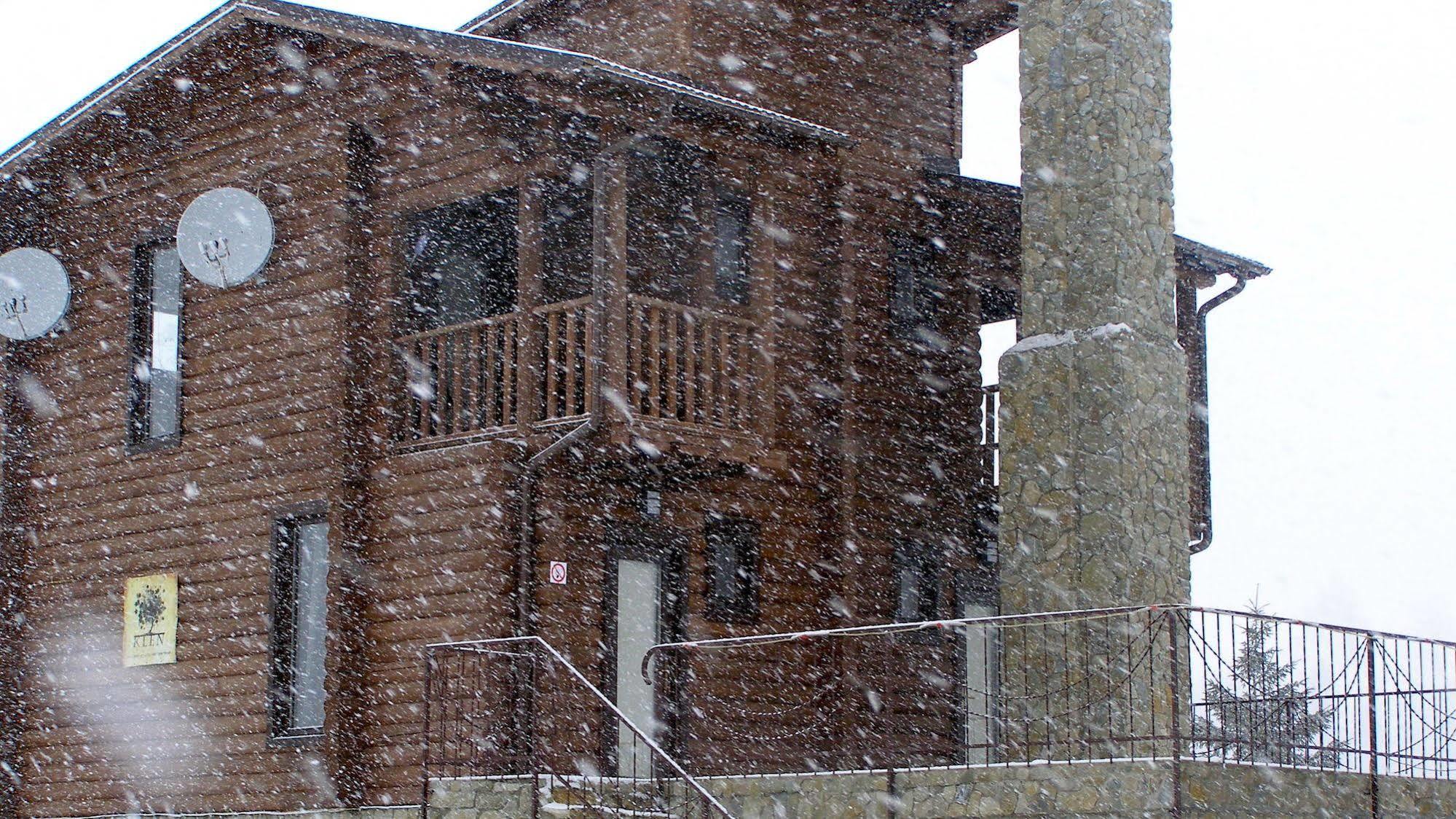 Klen Hotel Mykulytschyn Exterior foto